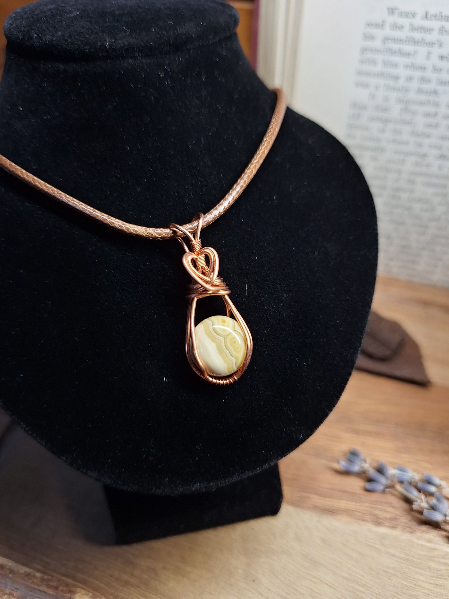 Kettenanhänger mit kleinen Ozeanjaspis35