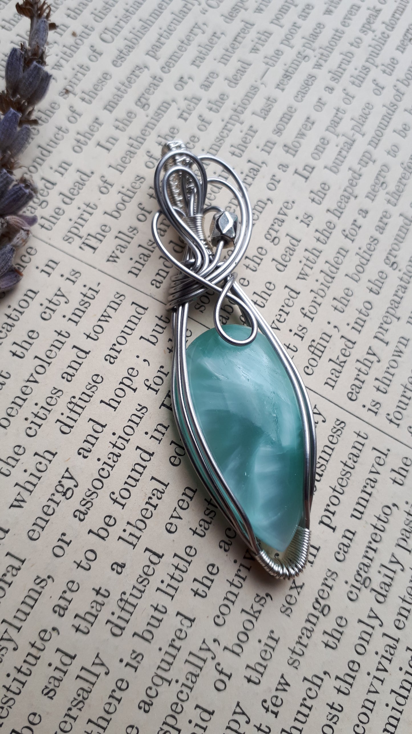 Kettenanhänger mit Mermaid Glass