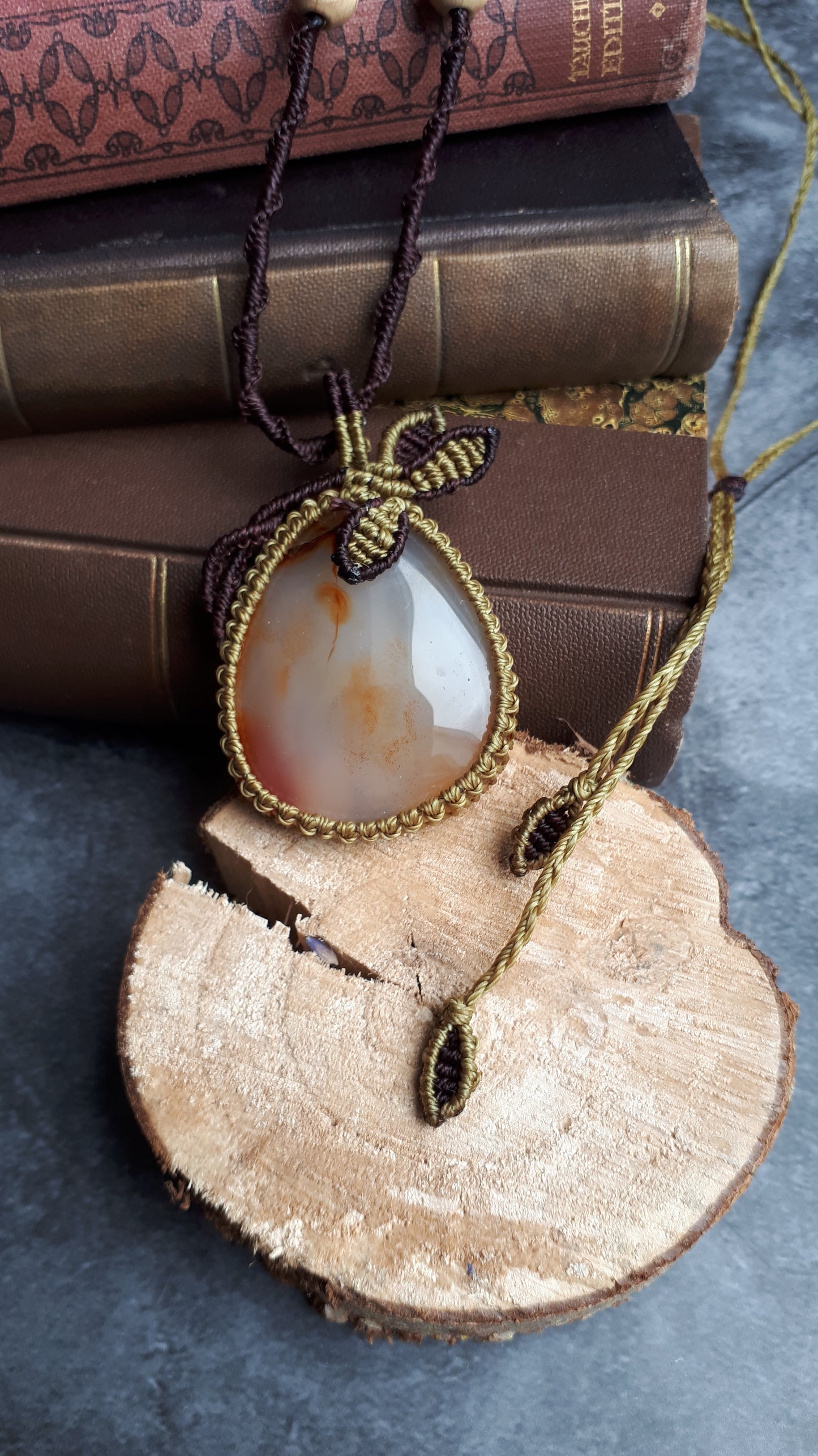 Makramee Kette mit Karneol