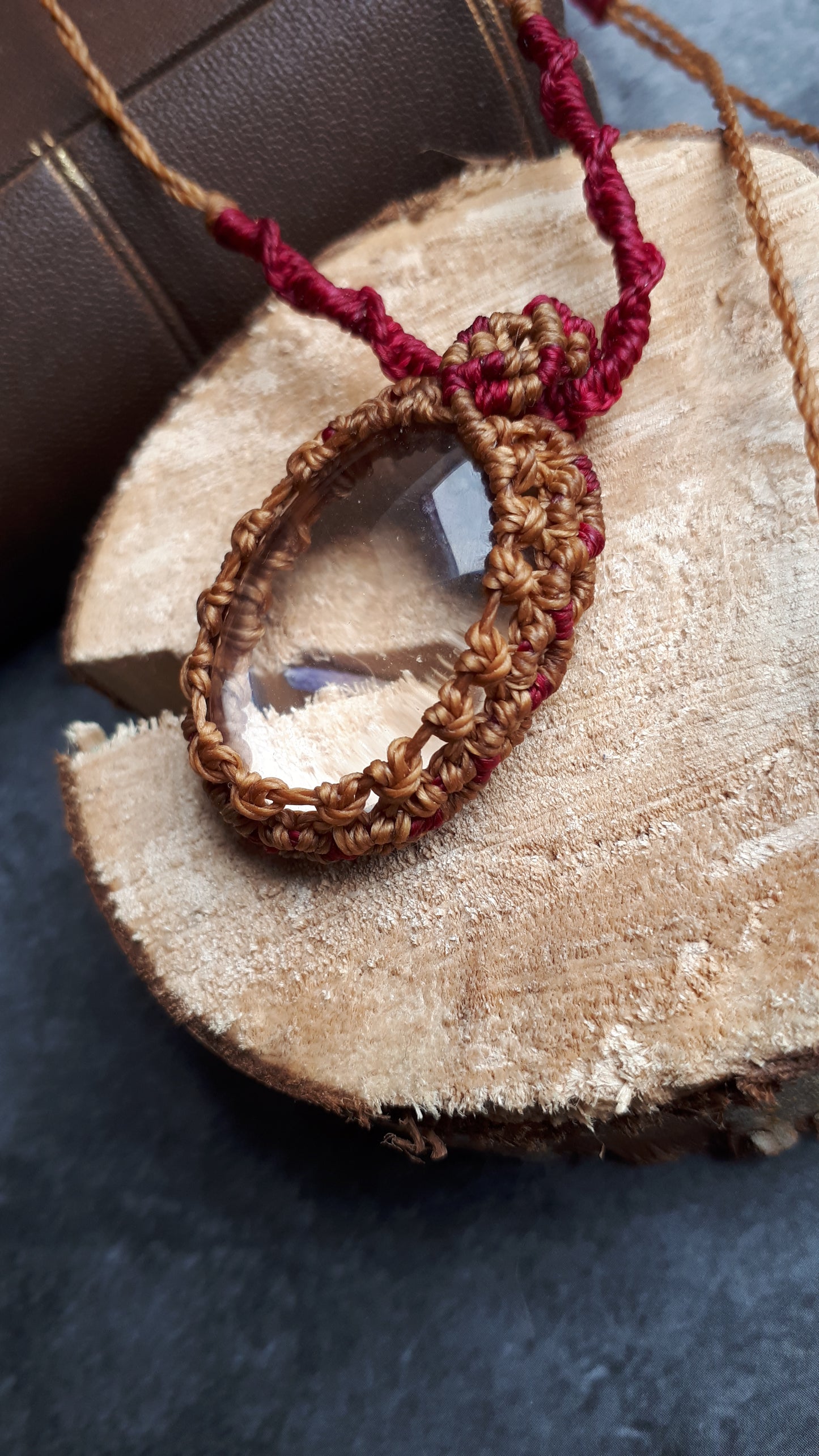 Makramee Kette mit klaren Bergkristall