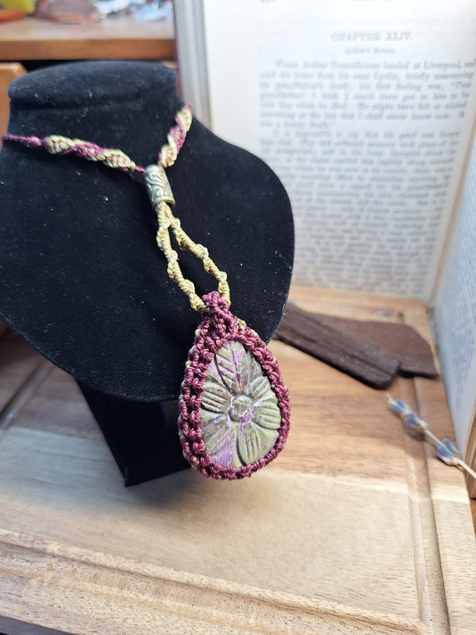 Makramee Kette mit Stichtit4