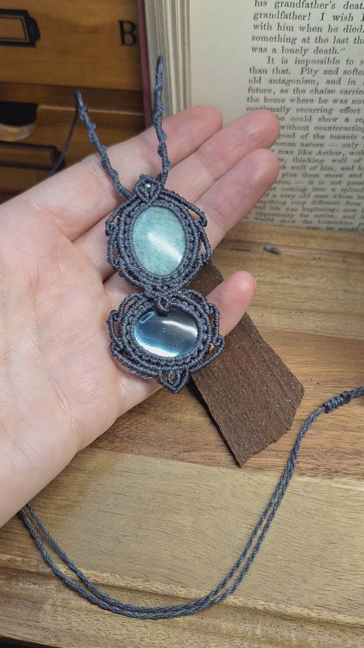 Makramee Kette mit Amazonit und Aura Quarz